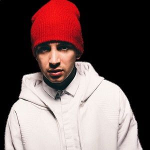 Meet your Posher, Nohemi